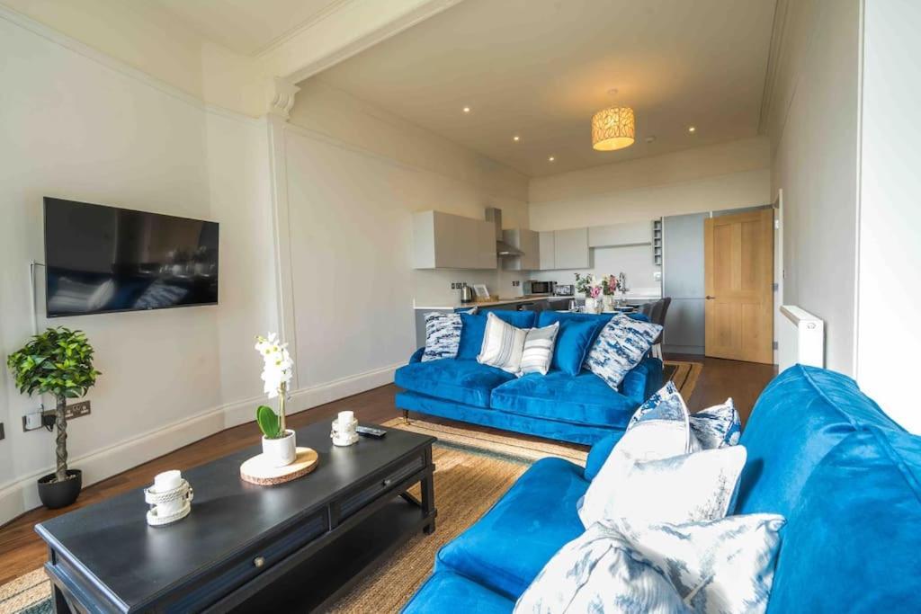 Beautiful Beach Side Apartment Torquay Exterior photo